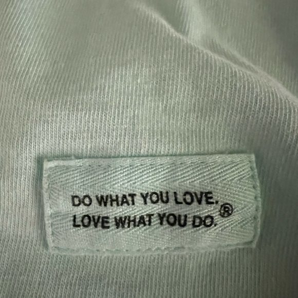 LIFE IS GOOD WOMENS NECK MINT GREEN SHORT SLEEVE CRUSHER TEE SIZE SMALL - Picture 10 of 10